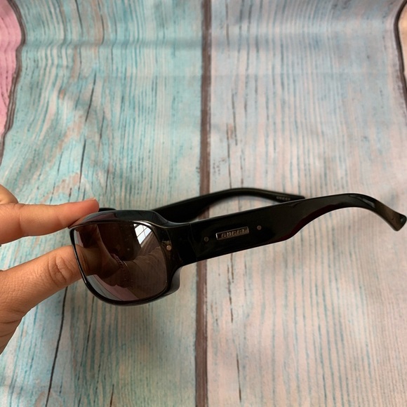 men gucci Sunglasses main image 10
